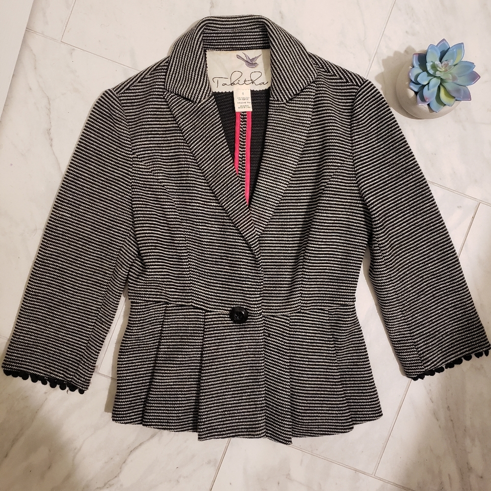 Tabitha black and white dress jacket🧥